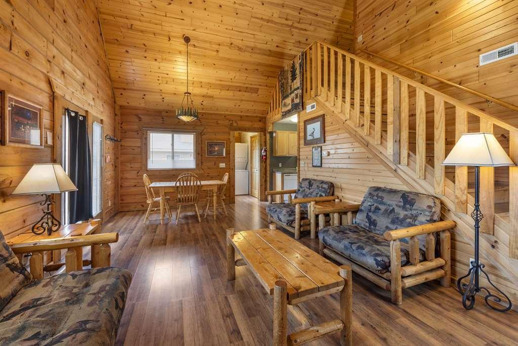 Three Bears Resort Warrens الغرفة الصورة